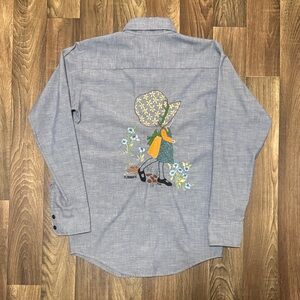 Vintage 1970’s Orange Tab Men's Blue Button-Up Shirt with Embroidered Design